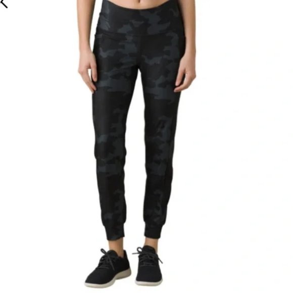 Prana Pants - Prana Layla Printed Jogger Multi Black Camo Pants NWOT Size S